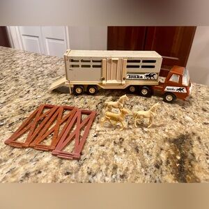 Vintage TONKA Semi Truck & Horse Trailer Rear 2 Horses 1 cow fencing 70’s
